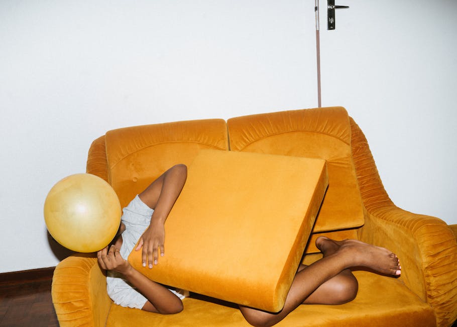 Read more about the article 18+ Easy Steps to Make Stickers to Sell Online Like a Pro