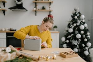 Read more about the article 18+ Festive Christmas Crafts Perfect for Your Etsy Shop