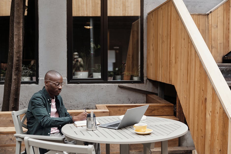 Read more about the article 18+ Easy Steps to Kickstart Your Freelance Writing Career