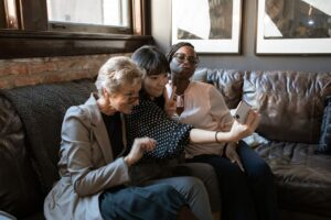 Read more about the article 21+ Practical Tips to Break Free from Living Paycheck to Paycheck