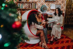 Read more about the article 18+ Budget-Friendly Christmas Gift Ideas Under $25