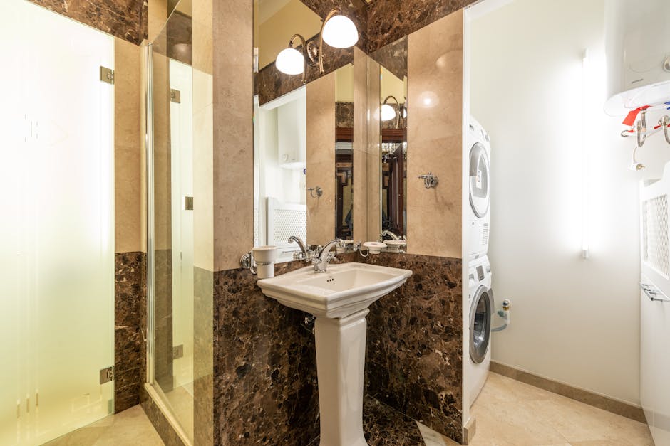 Read more about the article 21+ Genius Tips to Organize Your Small Bathroom Like a Pro