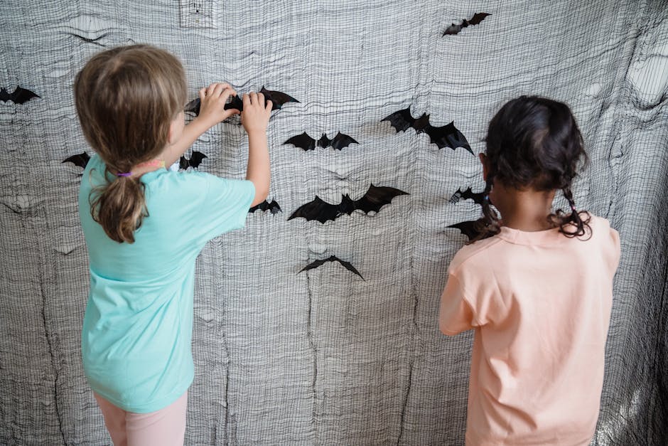 Read more about the article 18+ Spooktacular Halloween Crafts That Sell Like Hotcakes